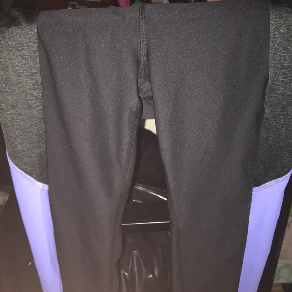 Athletic pants